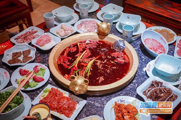 拿东拿西火锅加盟费