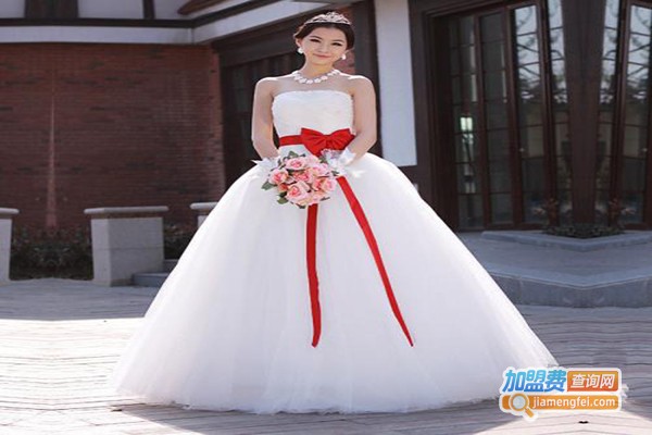 天使依涵女装加盟门店