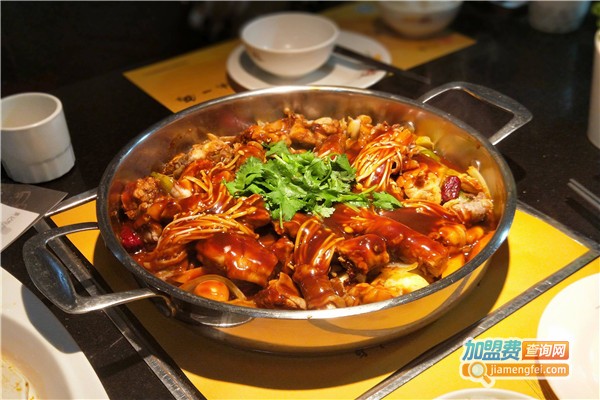 黄记煌三汁焖锅加盟