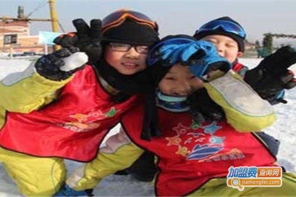 金色湖畔夏冬令营加盟费