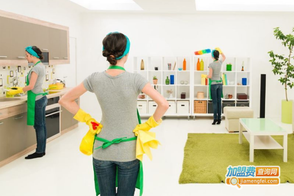 依群家政加盟费