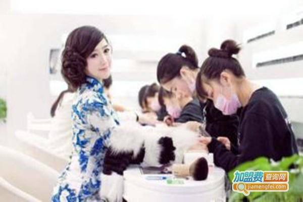 伊滋国际手足护理