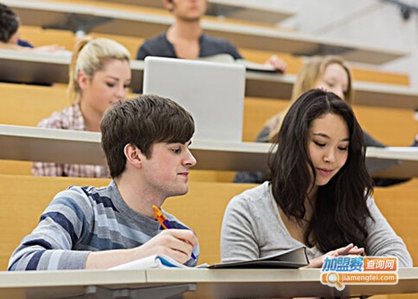 托普仕留学培训加盟费