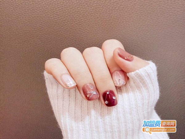 中昌美甲加盟费