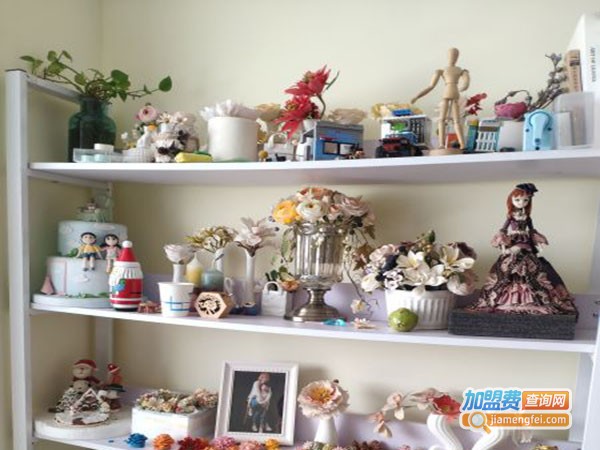 蜜语diy烘焙坊加盟门店