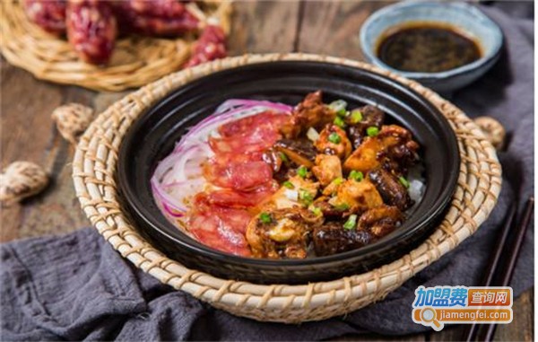 煲三国鲍汁鸡饭加盟