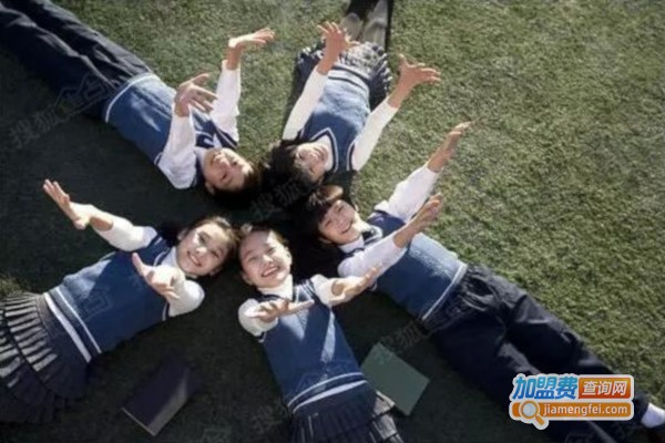 得仁轩教育加盟费