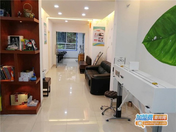 亮晶晶视力康复加盟费