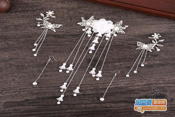 兴红头饰加盟门店