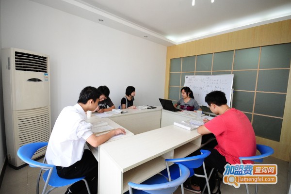 东欧教育加盟店