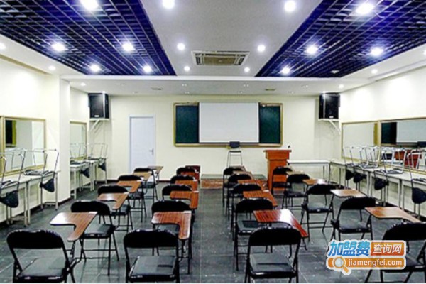 标榜培训加盟费