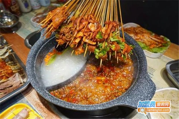 寅子聚会串串香加盟费