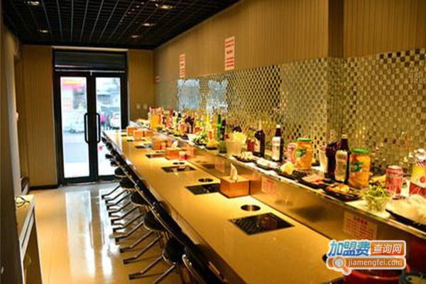 小咕嘟旋转火锅加盟门店