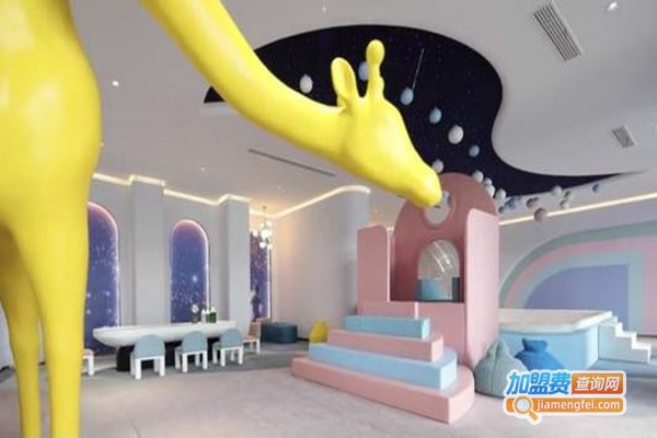 启鹿幼儿托管中心加盟费