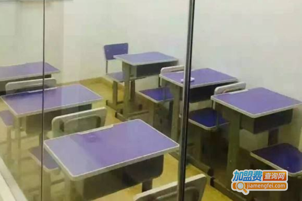 龙泽教育培训中心加盟费