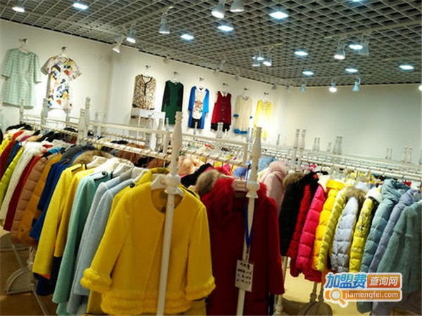 仟姿鹤女装加盟费