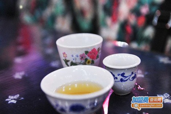 三道茶饮品店加盟费