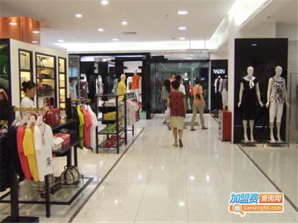 千佳汇服装超市加盟费