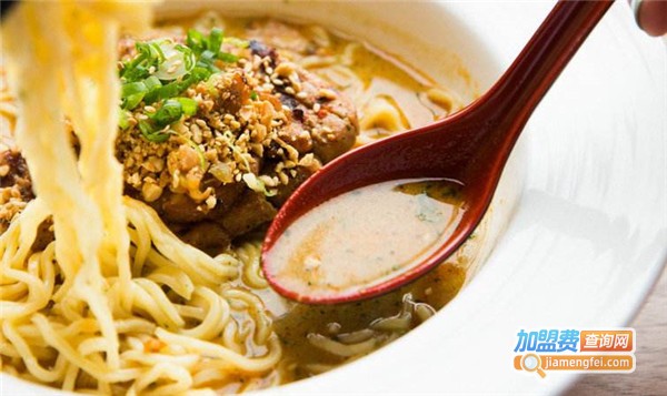 香港谭仔云南米线加盟费