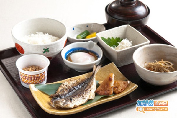 鱼啦啦新品快餐店加盟门店