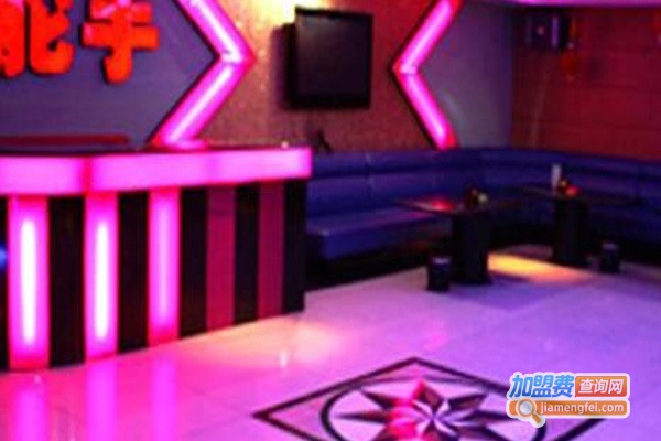 舵手ktv加盟费