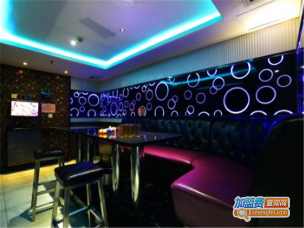 MINIK唱吧加盟费