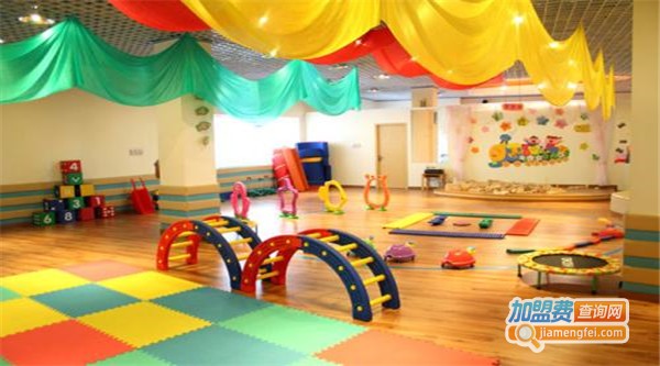 快乐可可狮家庭早教