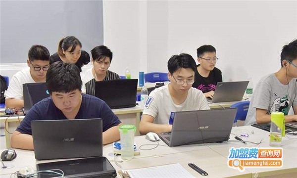 红色童年文化艺术教育加盟费