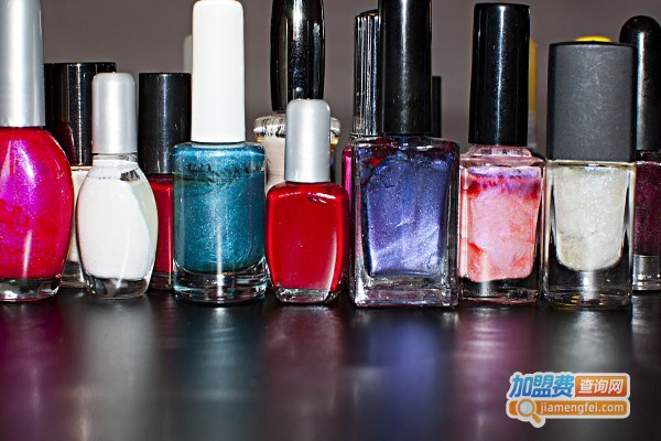 博纳化妆品加盟费