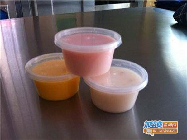 世佳鲜奶吧加盟费