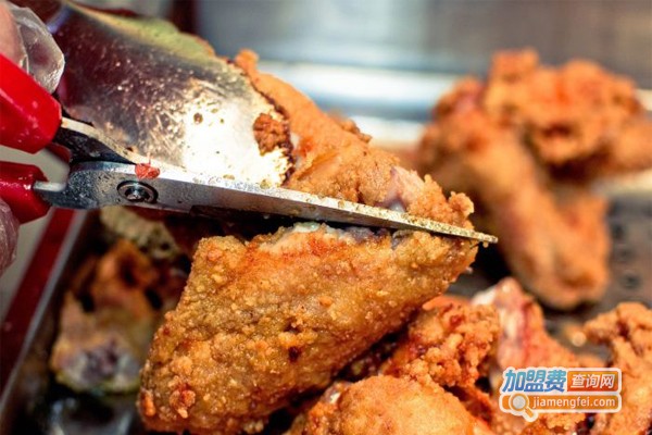 名柯南炸鸡加盟费