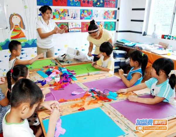 米拉美术课加盟费