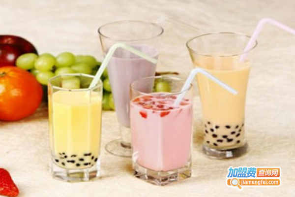 阿满奶茶铺加盟费
