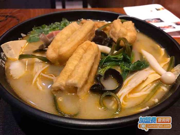 摇滚三国骨汤麻辣烫加盟门店