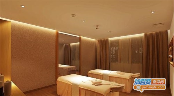 阳光美容会所加盟费