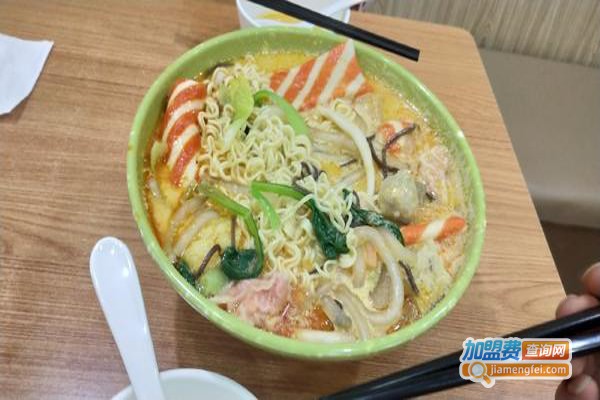 煮载幸福骨汤麻辣烫加盟费