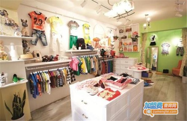 小可乐童装加盟费