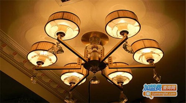 俏灯坊灯饰加盟费