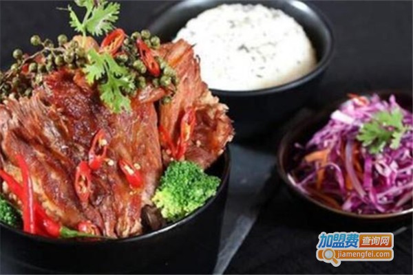 一品香煲仔饭加盟费