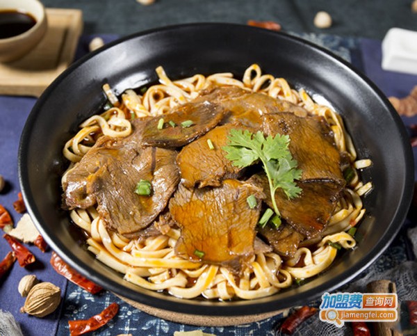 牛伢狗面馆加盟费