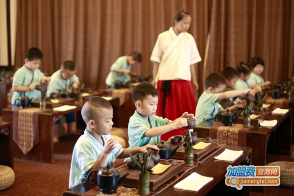 宇凰少儿国学加盟店