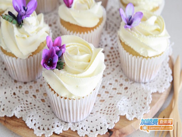 麦琪蛋糕店加盟