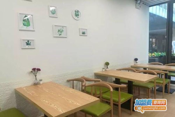 那么疯狂麻辣烫加盟门店