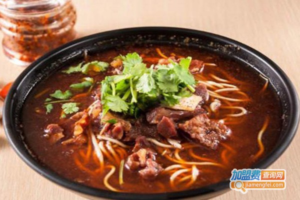 杨家风味牛肉面馆加盟费