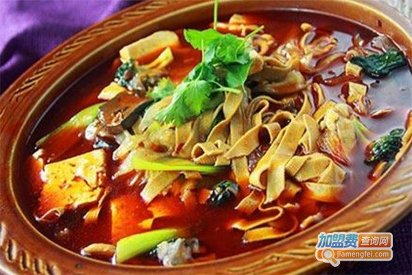 三顾茅庐冒菜加盟门店