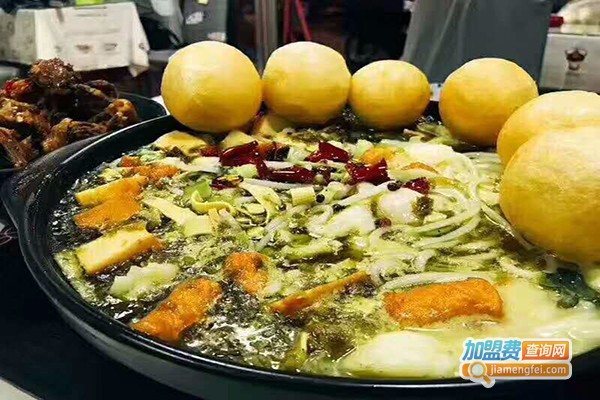 黄小庆酸菜鱼米粉加盟门店