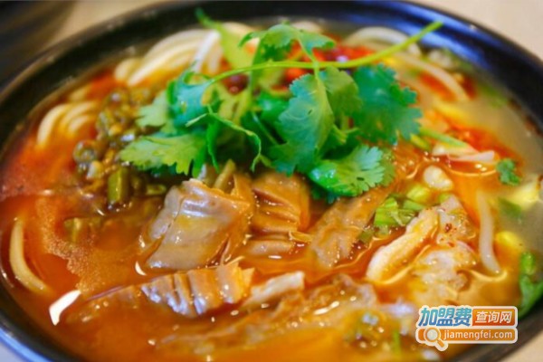 吕师傅麻辣烫加盟费