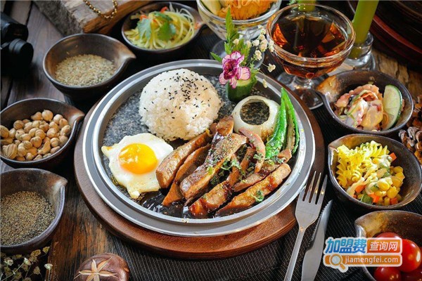 霸道皇牛岩烤香扒坊加盟费