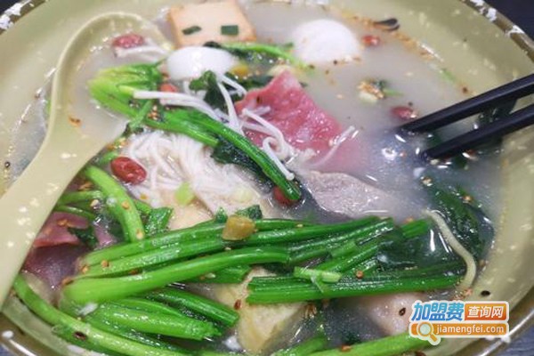 彪四麻辣烫加盟费