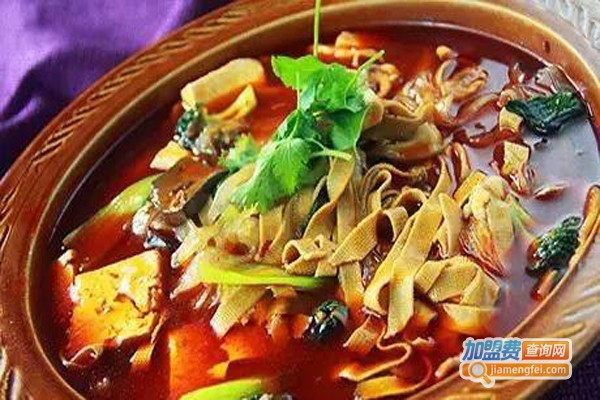 英晨冒菜火锅式麻辣烫